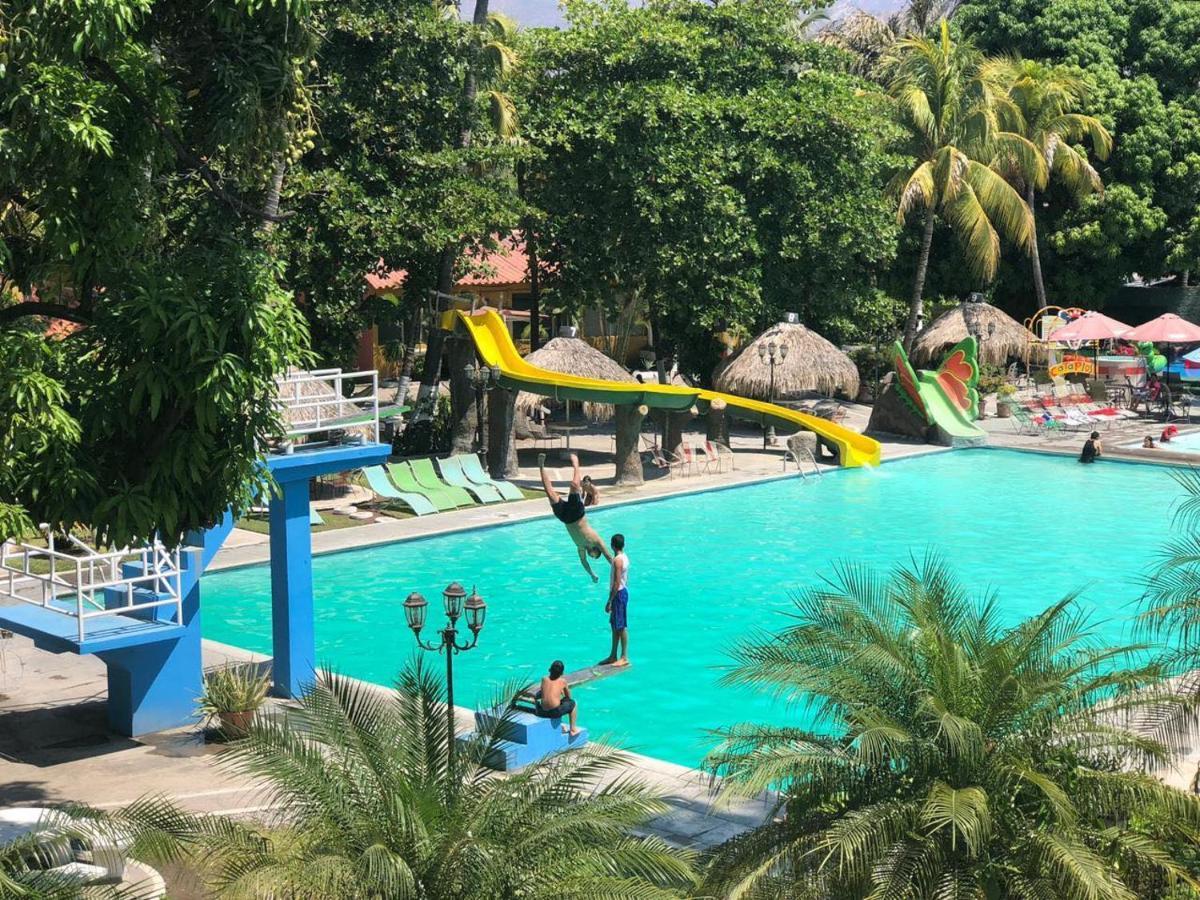 Hotel Pasabien Huite Luaran gambar